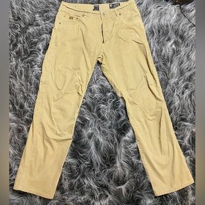 Kuhl Men’s Khaki Outdoor pants (size 34x32)